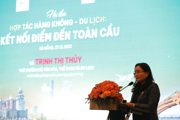 Việt Nam có nhiều đột phá về thủ tục nhập cảnh, thị thực hỗ trợ phát triển ngành Du lịch -0