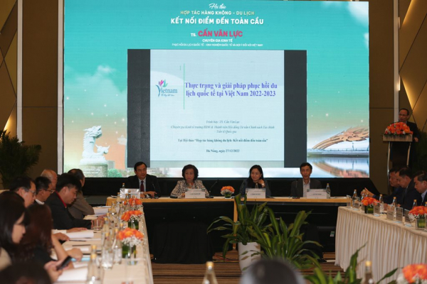 Việt Nam có nhiều đột phá về thủ tục nhập cảnh, thị thực hỗ trợ phát triển ngành Du lịch -0