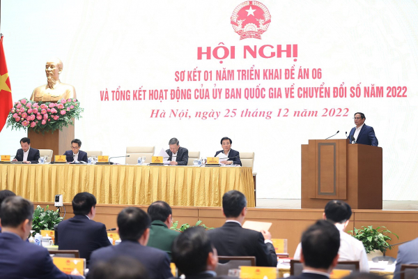 Bỏ sổ hộ khẩu giấy, những con số “biết nói” và câu chuyện thay đổi tư duy trong chuyển đổi số -0