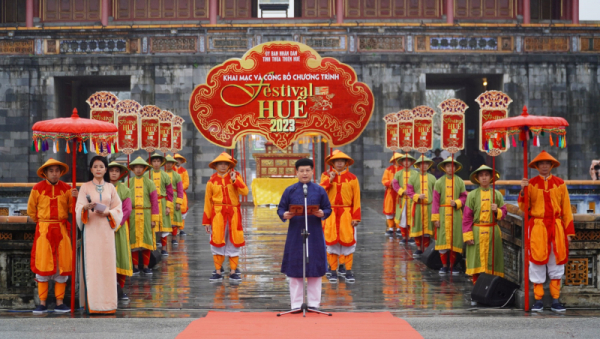 Hue Festival 2023 kicks off with re-enactment of Ban Soc ceremony -0