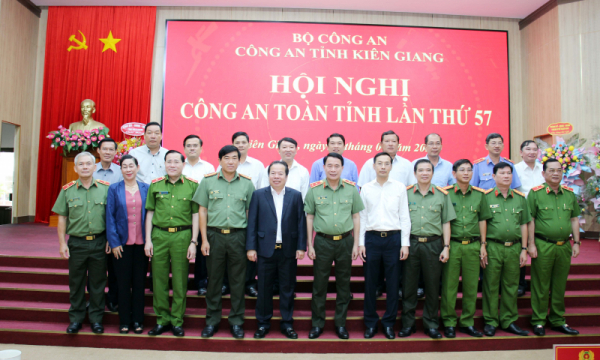 Kien Giang Police reviews performance of tasks -0