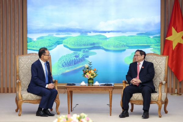 Vietnam attaches importance to strengthening relations with Cambodiav -0