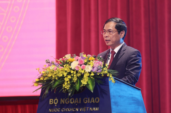 Ngoại giao Việt Nam phải chủ động đi trước mở đường cho phát triển đất nước -0