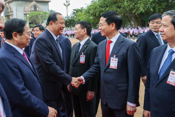 Ưu tiên cao nhất vun đắp quan hệ hữu nghị vĩ đại, đoàn kết đặc biệt Việt Nam – Lào -2