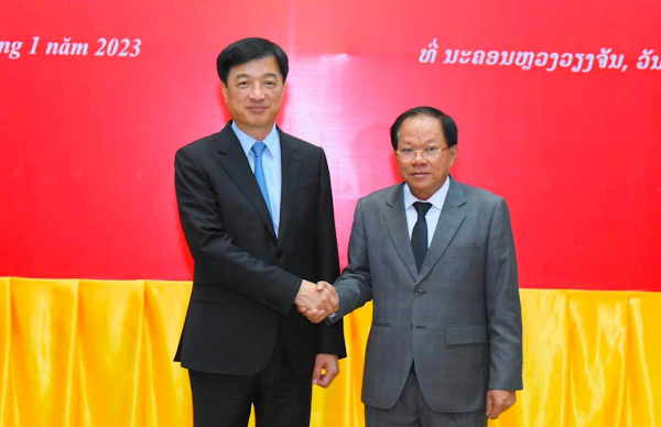 Phối hợp giữ vững ổn định chính trị, trật tự an toàn xã hội hai nước Việt Nam - Lào -1