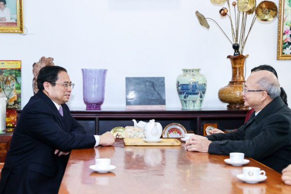 Thủ tướng Phạm Minh Chính dâng hương cố Thủ tướng Phạm Văn Đồng và Đại tướng Võ Nguyên Giáp -0