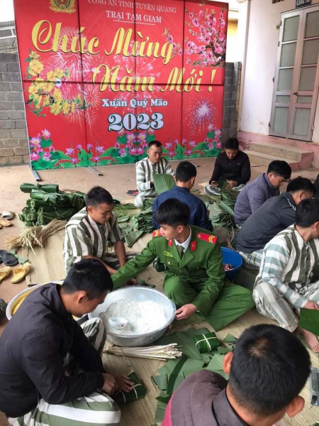 Trại tạm giam Công an tỉnh Tuyên Quang: Xuân ấm tình người  -0