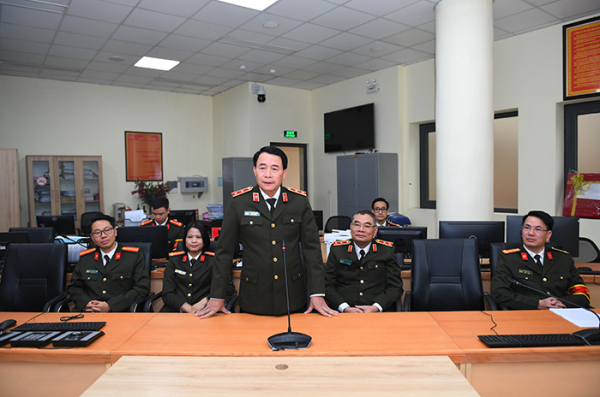 Thứ trưởng Lê Quốc Hùng kiểm tra công tác ứng trực, chúc Tết một số đơn vị thuộc Bộ Công an -0