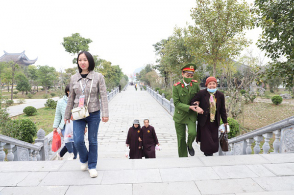 Bảo đảm an ninh, trật tự Lễ khai hội  chùa Tam Chúc năm 2023 -1