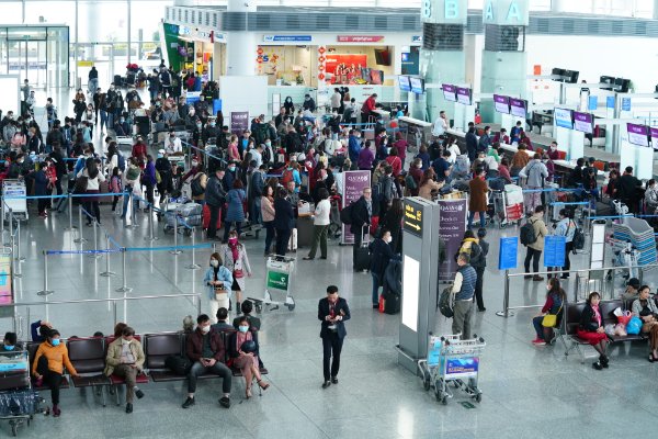Tổng cục Hải quan lên tiếng về việc cán bộ gây áp lực với hành khách tại sân bay Nội Bài -0