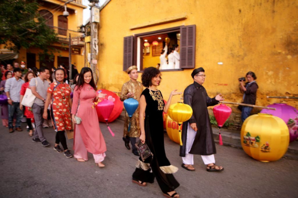 First Full Moon Festival in Hoi An recognized as national intangible cultural heritage -0