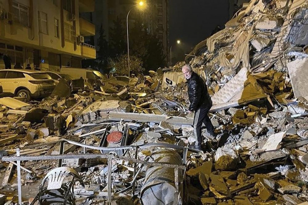 Con số thương vong trong thảm họa động đất Thổ Nhĩ Kỳ không ngừng tăng  - 5