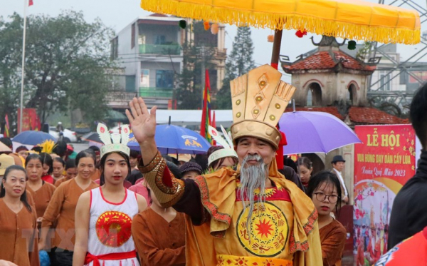 Festival commemorates Hung Kings’ teaching of rice cultivation -5