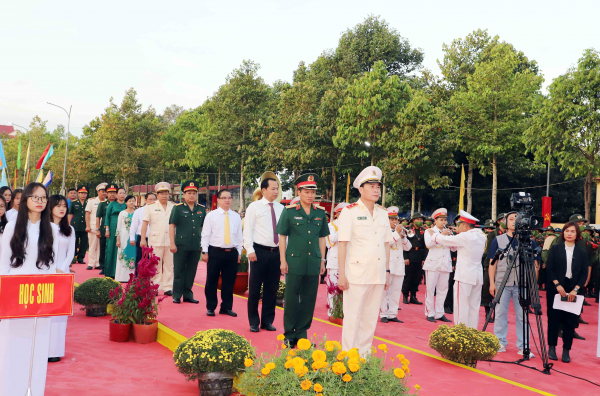 Thứ trưởng Lê Quốc Hùng dự Lễ giao, nhận quận tại TP Cần Thơ -0