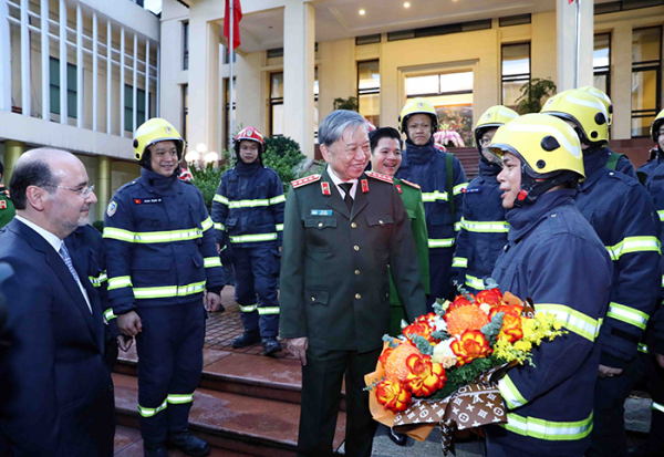 Việt Nam chung tay chia sẻ khó khăn với Thổ Nhĩ Kỳ -0