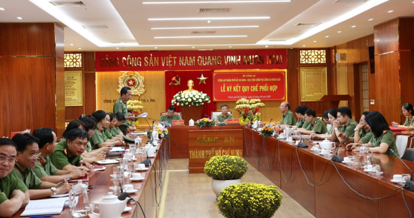 Công an TP Hồ Chí Minh và Học viện Chính trị CAND ký kết quy chế phối hợp -0