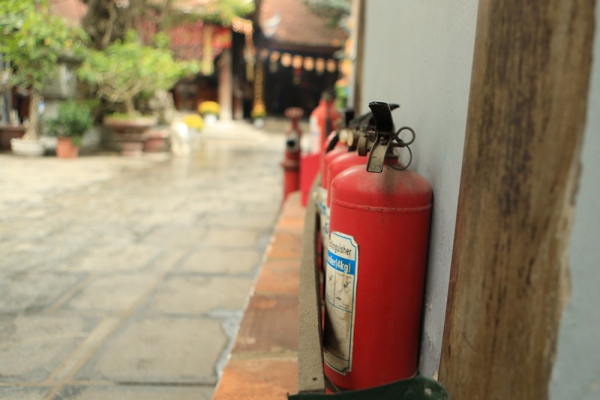 Tăng cường an toàn PCCC tại nhiều đền chùa trên địa bàn Hà Nội mùa lễ hội -0