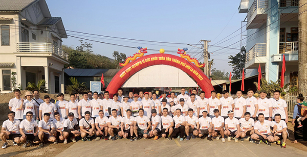 Hơn 200 CBCS Công an Sơn La tham gia Ngày chạy Olympic vì sức khỏe toàn dân năm 2023 -2