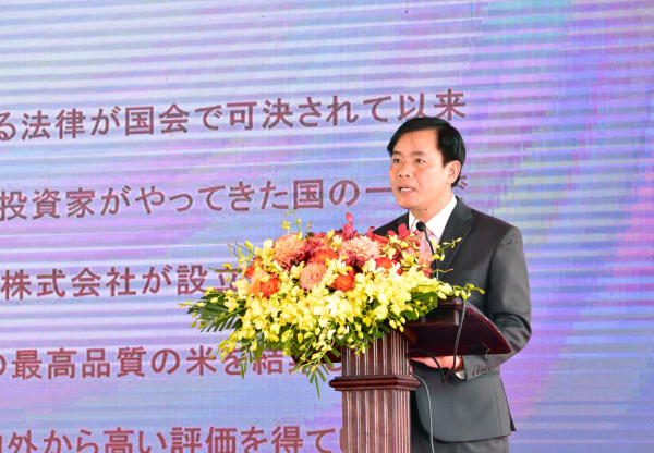 Phó Thủ tướng Trần Lưu Quang dự lễ khởi công Trung tâm thương mại tại Thừa Thiên-Huế -0
