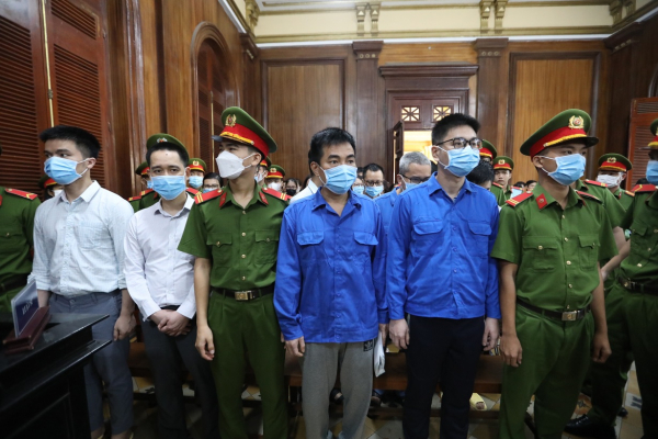 Bà “trùm” thông thầu bị đề nghị 9 – 10 năm tù -0