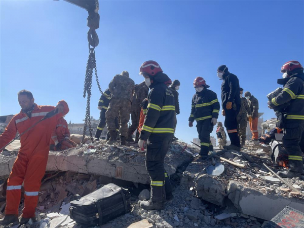 Local people and authorities applaud Vietnamese rescue team’s effort  -0