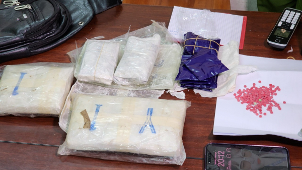 Bắt khối lượng lớn ma túy được đưa từ Quảng Trị vào Đà Nẵng  -1