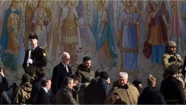 Tổng thống Mỹ Joe Biden bất ngờ thăm Kiev -0