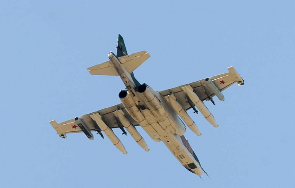 Cường kích Su-25 của Nga rơi gần biên giới Ukraine -0