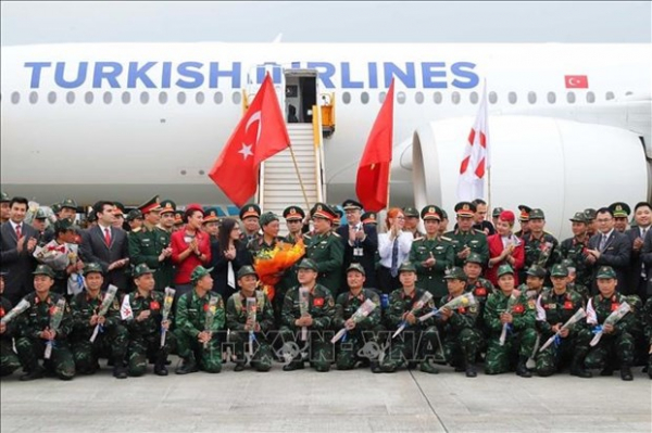 Vietnamese military rescue team completes mission in Turkey, arrives home -0