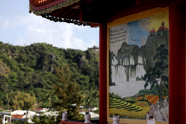 Xác lập kỷ lục Việt Nam Bộ tranh sứ độc bản tại chùa Quán Thế Âm – Ngũ Hành Sơn -3