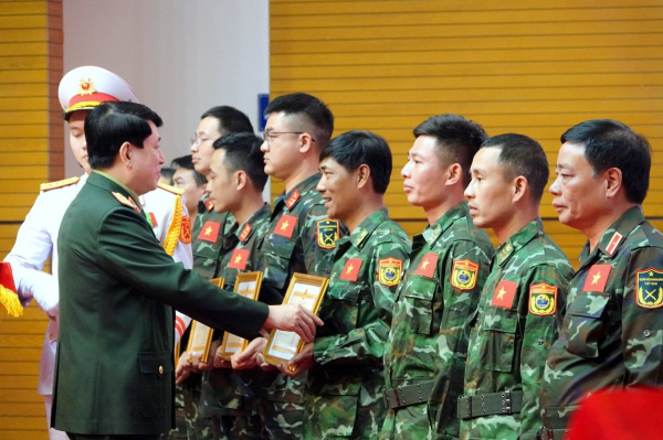 Bộ Quốc phòng tuyên dương lực lượng Quân đội tham gia cứu trợ thảm họa động đất tại Thổ Nhĩ Kỳ -0