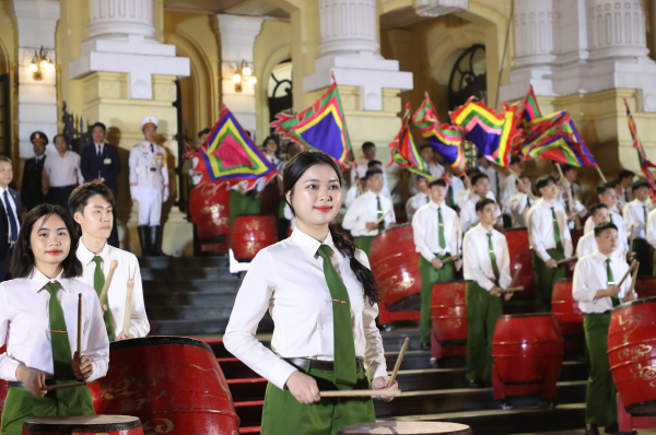 Tưng bừng kỷ niệm 80 ra đời Đề cương về văn hóa Việt Nam  -2