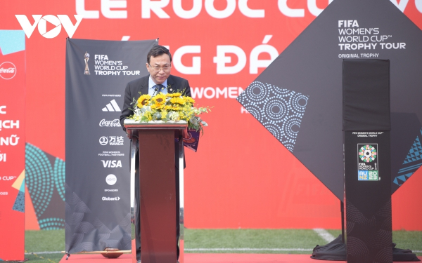 FIFA Women’s World Cup trophy arrives in Vietnam -0