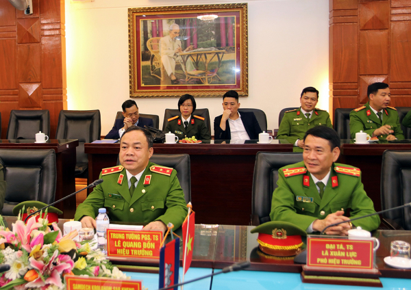 Đoàn Đại biểu cấp cao Vương quốc Campuchia thăm và làm việc tại Trường Đại học PCCC -0