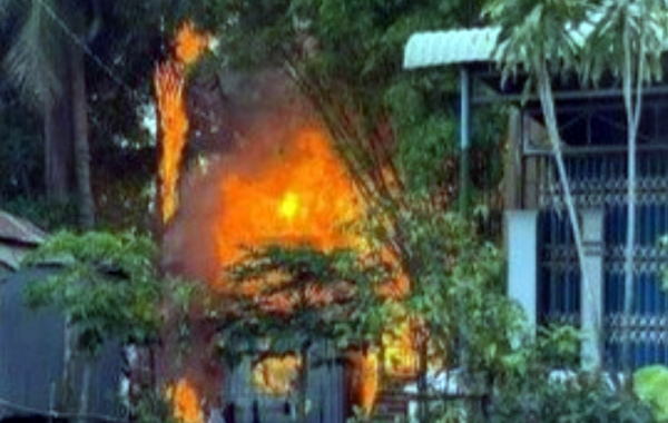 Cháy nhà khiến người đàn ông bị tai biến tử vong -0