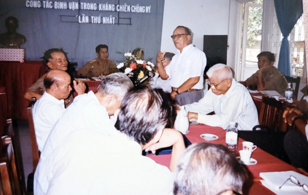 ông nguyễn trọng tâm phát biểu trong hội nghị tổng kết công tác binh vận thời kỳ chống mỹ lần thứ i.jpg -0