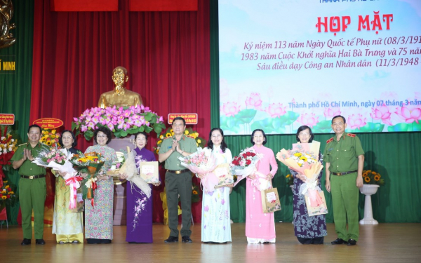 Công an TP Hồ Chí Minh tổ chức nhiều hội thi Ngày Quốc tế Phụ nữ -0