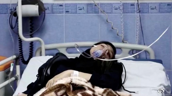 Bí ẩn đằng sau việc hàng trăm nữ sinh bị ngộ độc ở Iran -0