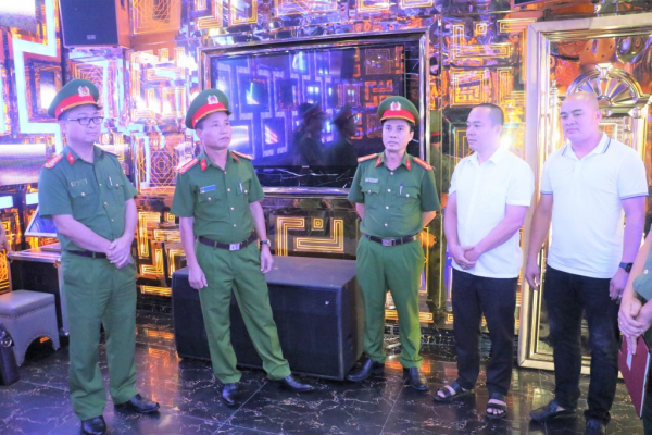 410 cơ sở kinh doanh karaoke tại Nghệ An tạm dừng hoạt động -0