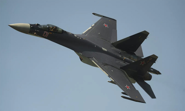 Iran đạt thỏa thuận mua tiêm kích Su-35 Nga -0