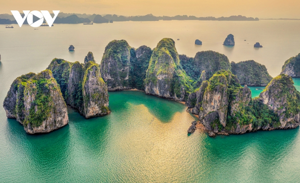 Ha Long Bay among top 25 world’s most beautiful places -0