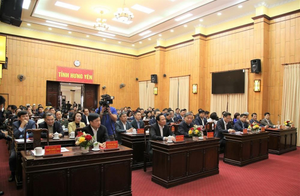 Minister To Lam attends event to launch program of building homes for the poor in Hung Yen -0
