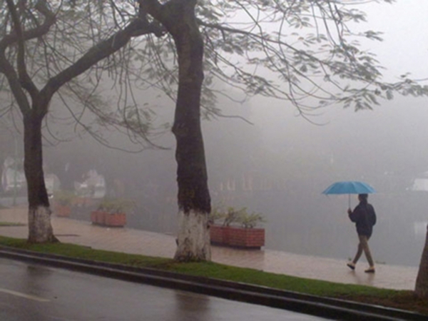 Hà Nội sương mù, trời ấm; Tây Bắc Bộ và Đông Bắc Bộ mưa nhiều -0