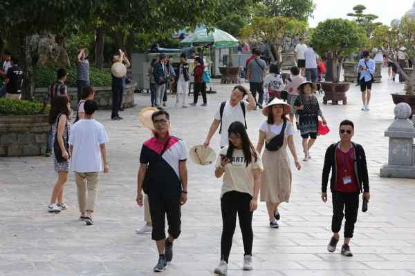 Các doanh nghiệp Du lịch tất bật chuẩn bị đón du khách Trung Quốc đến Đà Nẵng -1