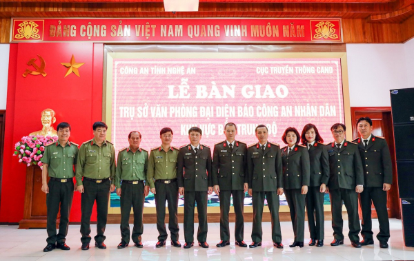 Văn phòng đại diện Báo CAND khu vực Bắc Trung Bộ tiếp nhận trụ sở mới tại Nghệ An -0