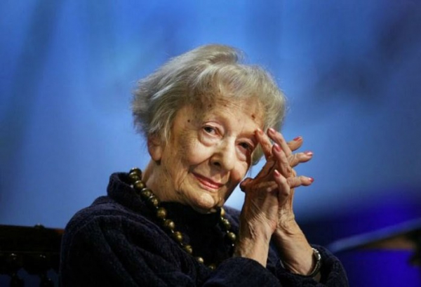 nhà thơ wisława szymborska, nguồn ảnh- pinterest.jpg -0