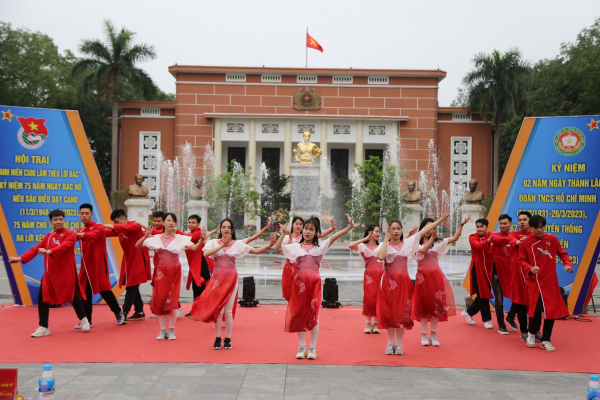 Tuổi trẻ CAND tích cực hưởng ứng 92 năm Ngày thành lập Đoàn TNCS Hồ Chí Minh - 3