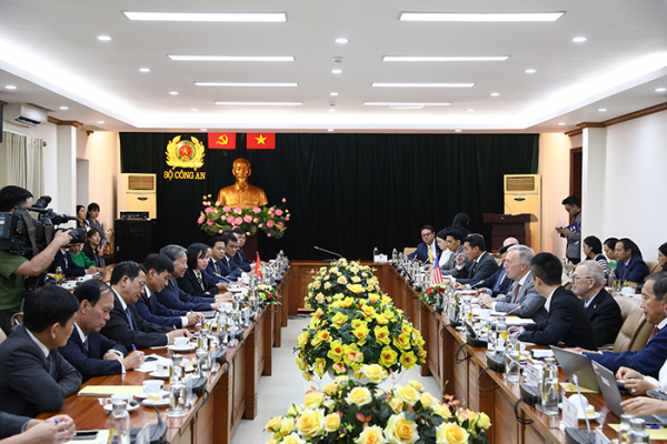 Thúc đẩy hơn nữa quan hệ kinh tế - thương mại - đầu tư Việt Nam-Hoa Kỳ -0