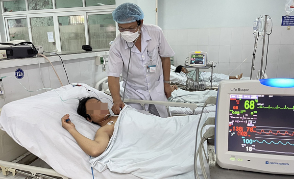 Sức khỏe các bệnh nhân bị ngộ độc thực phẩm ở Quảng Nam giờ ra sao? -0