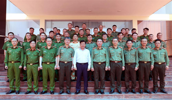 Deputy Minister Tran Quoc To makes working trip to Bac Giang Provincial Police Department -0